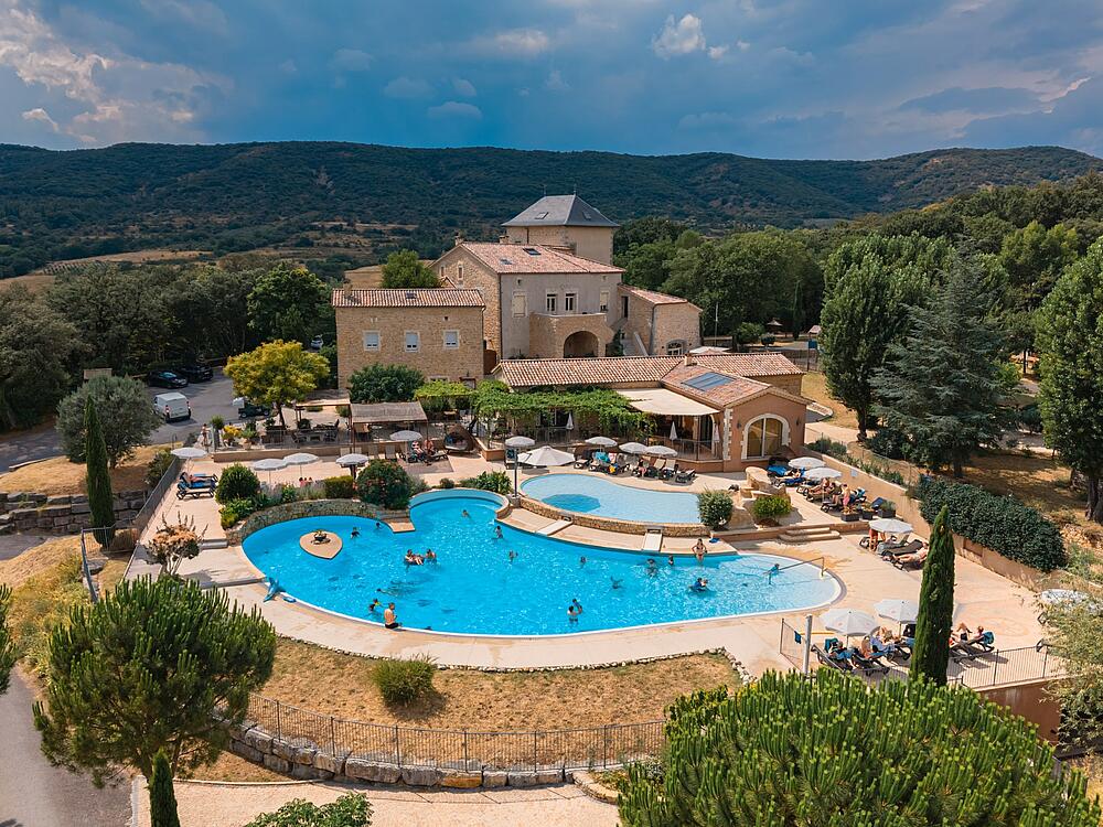 Camping Castel Domaine de Sévenier & Spa LAGORCE Auvergne-Rhône-Alpes 17