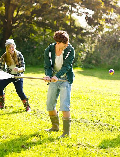 Wat te doen met tieners tijdens een kampeervakantie?
