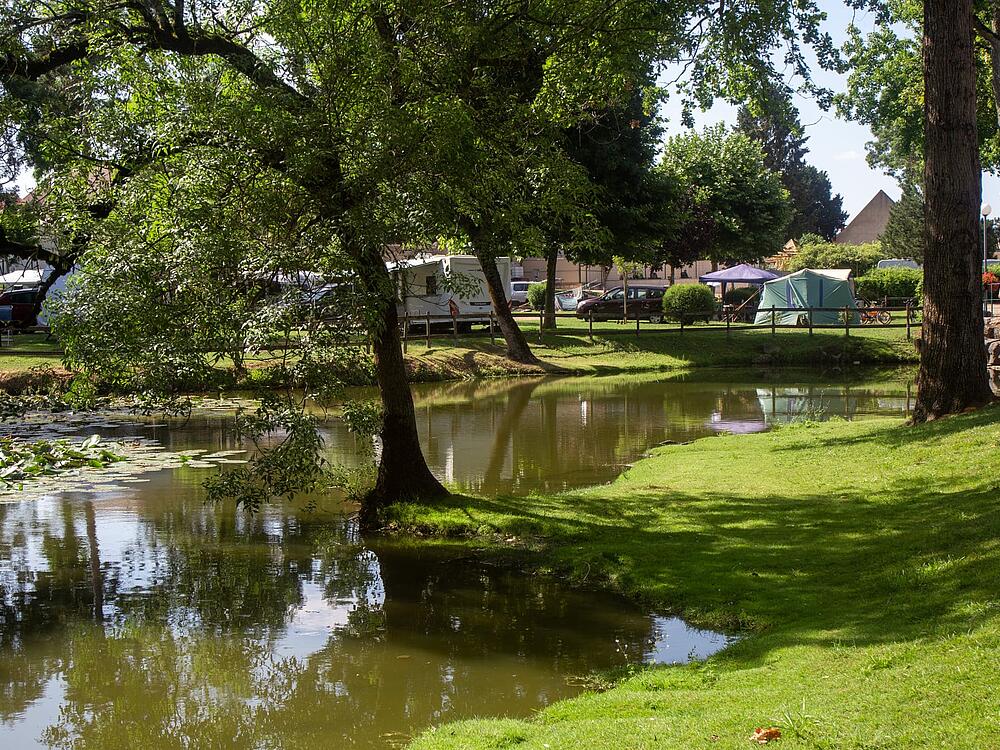 Camping Castel Camping Château de L'Epervière Gigny-sur-Saône Bourgondië-Franche-Comté 6