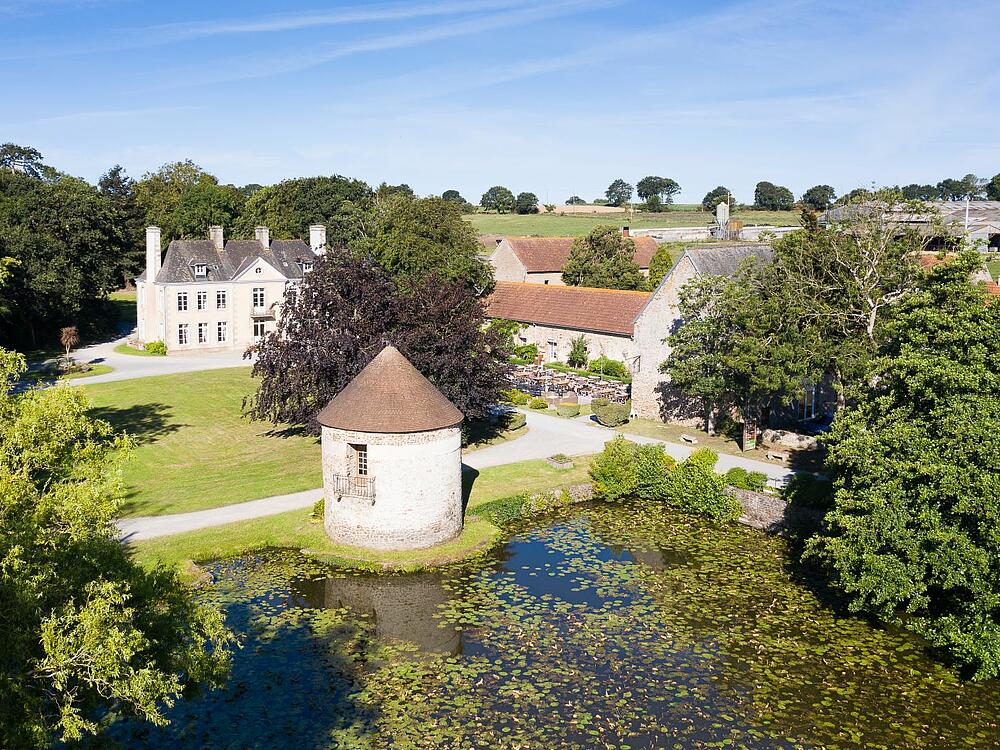 Camping Castel Camping Château de Lez-Eaux Saint Pair sur mer Normandië 0