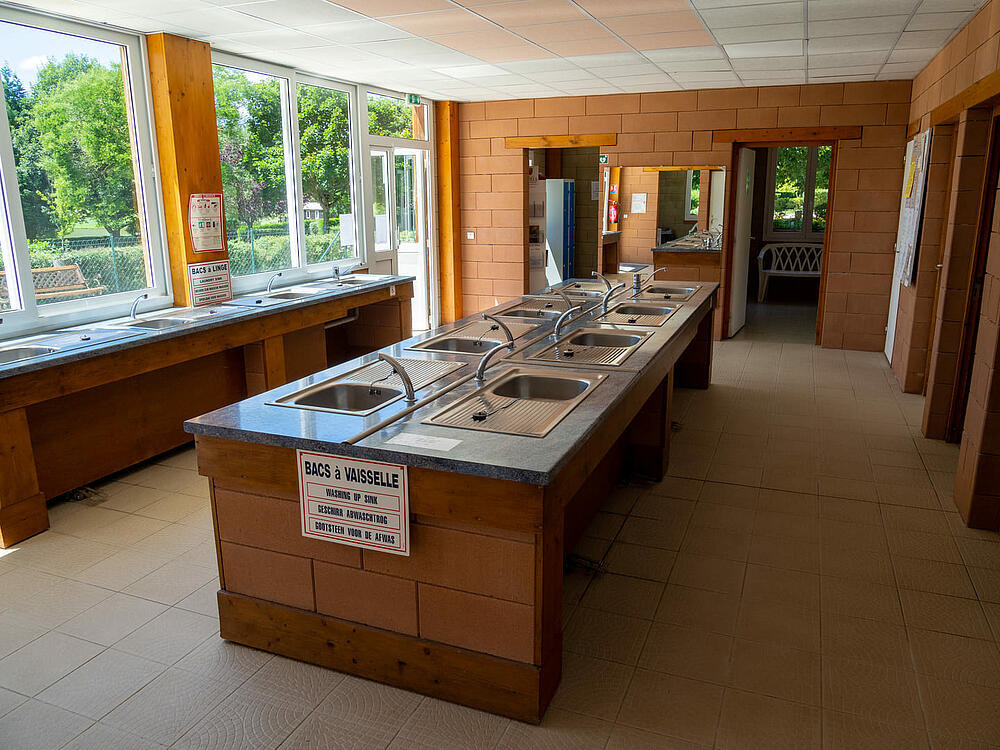 Camping Castel Camping Château de Poinsouze BOUSSAC - BOURG Nieuw-Aquitanië 18