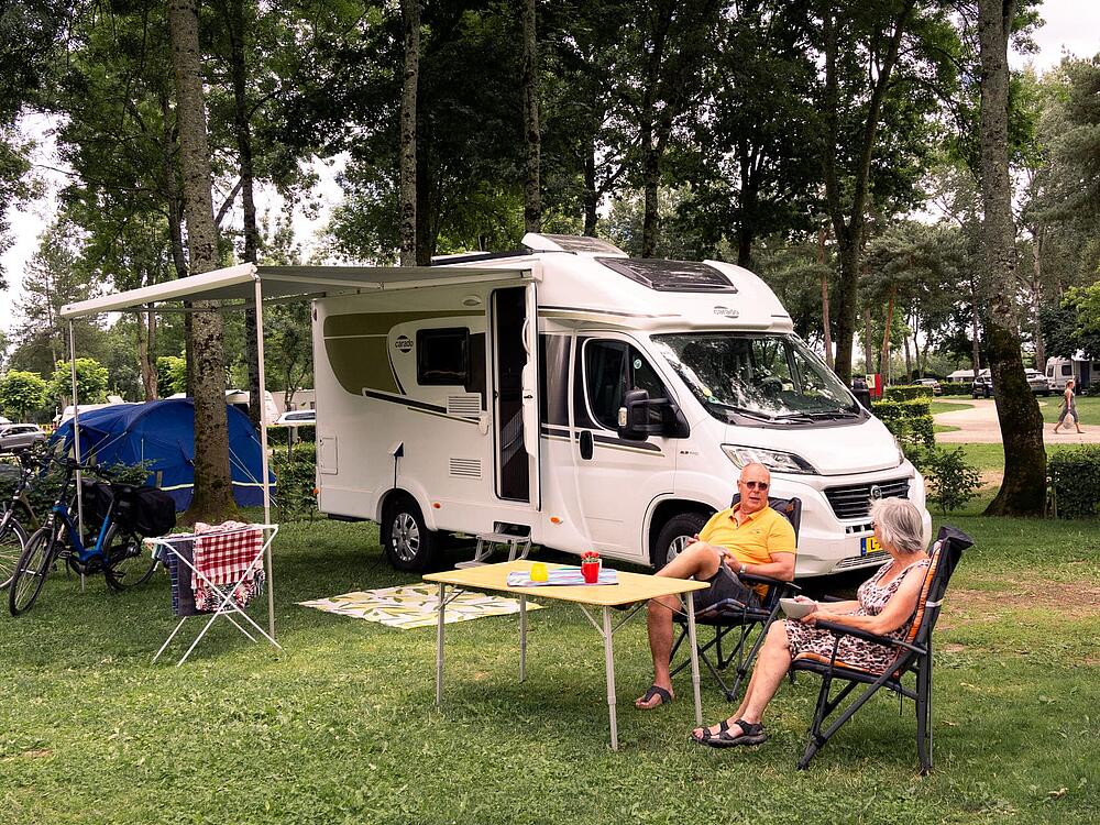 Camping Castel Camping Château de L'Epervière Gigny-sur-Saône Bourgondië-Franche-Comté 4