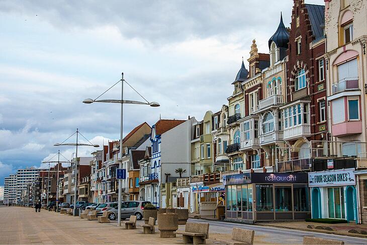 vue Dunkerque vue d'une rue de Dunkerque